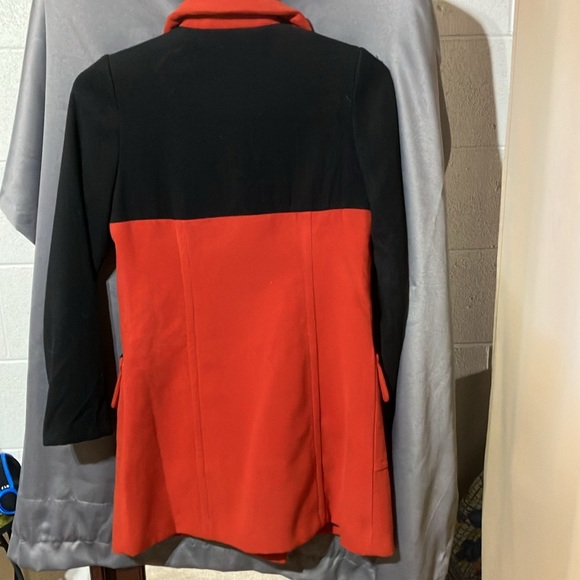 Beautiful Fall/Winter coat. Size Small. By. Pink Martini. Collection. - Picture 3 of 7